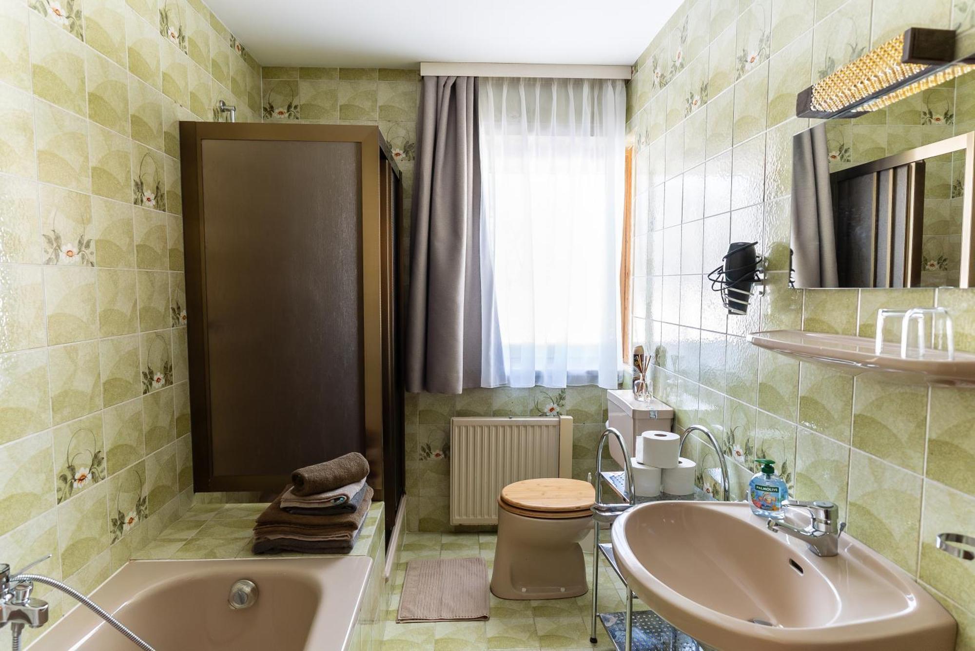 Apartmenthaus Pernull Tröpolach Стая снимка